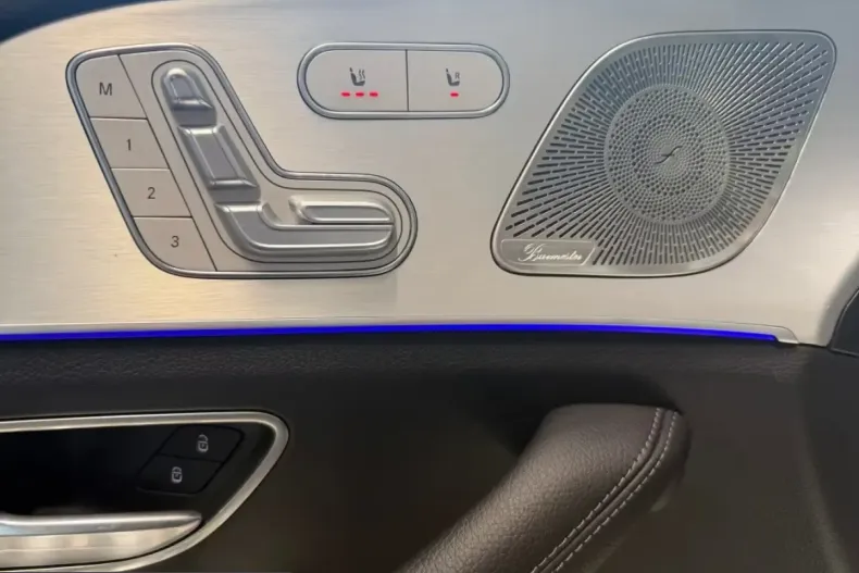 Mercedes-Benz GLE 300 (Clasa GLE) din 2025 cu 9.845 km - oferta MER206792 - foto 13