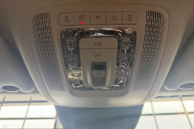 Mercedes-Benz GLE 300 (Clasa GLE) din 2025 cu 9.845 km - oferta MER206792 - foto 19