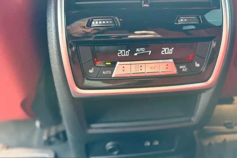 BMW XM (Seria X) din 2023 cu 78.800 km - oferta BMW206793 - foto 22