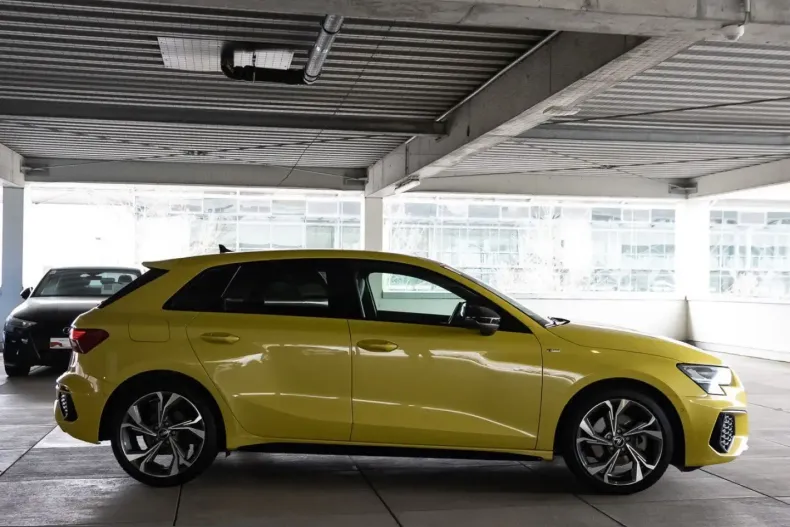 Audi A3 din 2023 cu 52.359 km - oferta AUD206796 - foto 5