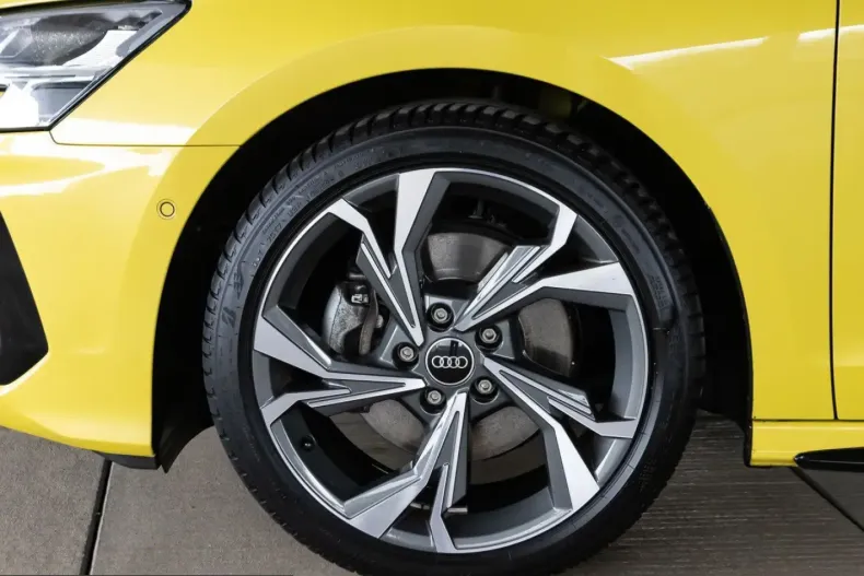 Audi A3 din 2023 cu 52.359 km - oferta AUD206796 - foto 9