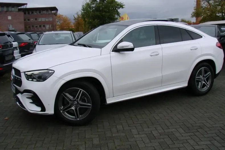 Mercedes-Benz GLE 300 (Clasa GLE) din 2025 cu 2.480 km - oferta MER206799 - foto 4