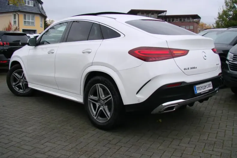 Mercedes-Benz GLE 300 (Clasa GLE) din 2025 cu 2.480 km - oferta MER206799 - foto 5