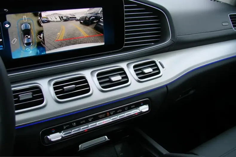 Mercedes-Benz GLE 300 (Clasa GLE) din 2025 cu 2.480 km - oferta MER206799 - foto 16