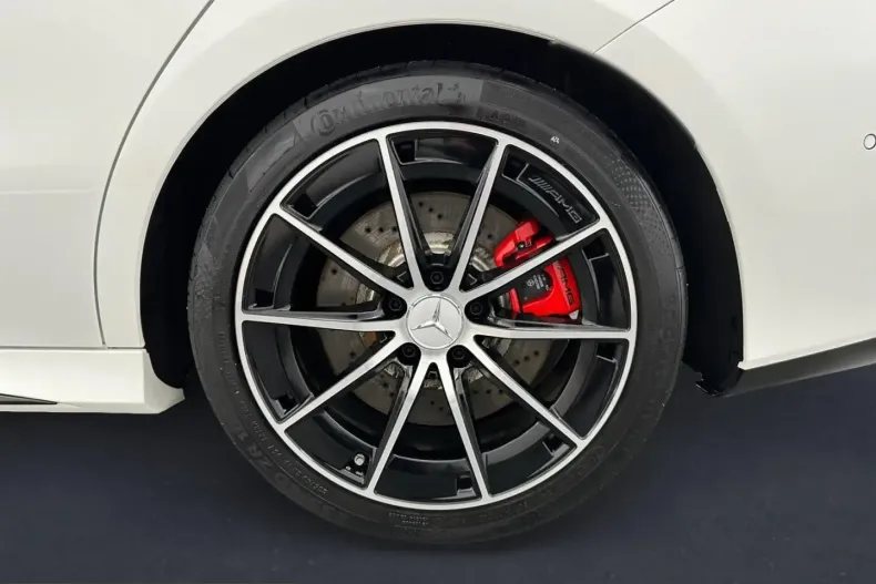 Mercedes-Benz CLA 35 AMG (Clasa CLA) din 2024 cu 23.088 km - oferta MER206802 - foto 5