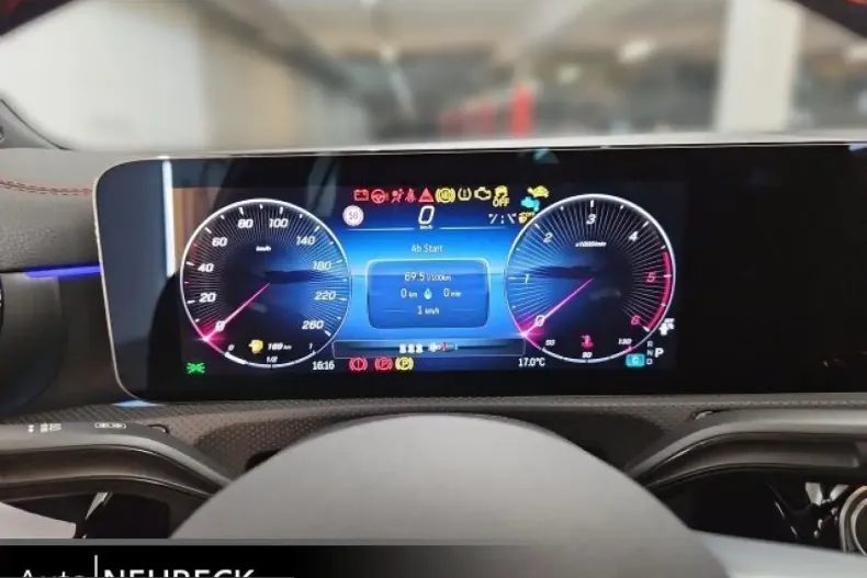 Mercedes-Benz CLA 220 (Clasa CLA) din 2024 cu 8.000 km - oferta MER206803 - foto 11