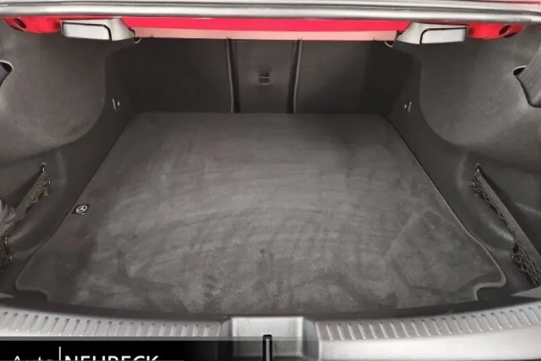 Mercedes-Benz CLA 220 (Clasa CLA) din 2024 cu 8.000 km - oferta MER206803 - foto 18