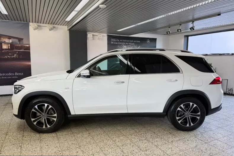 Mercedes-Benz GLE 350 (Clasa GLE) din 2025 cu 9.275 km - oferta MER206812 - foto 3