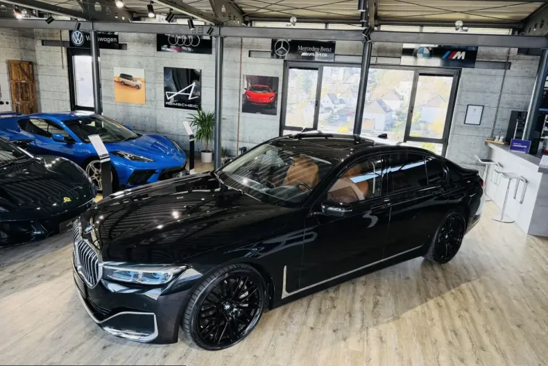 BMW 750 (Seria 7) din 2021 cu 95.595 km - oferta BMW206814 - foto 2