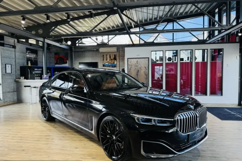 BMW 750 (Seria 7) din 2021 cu 95.595 km - oferta BMW206814 - foto 8