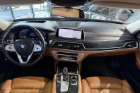 BMW 750 (Seria 7) din 2021 cu 95.595 km - oferta BMW206814 - foto 13