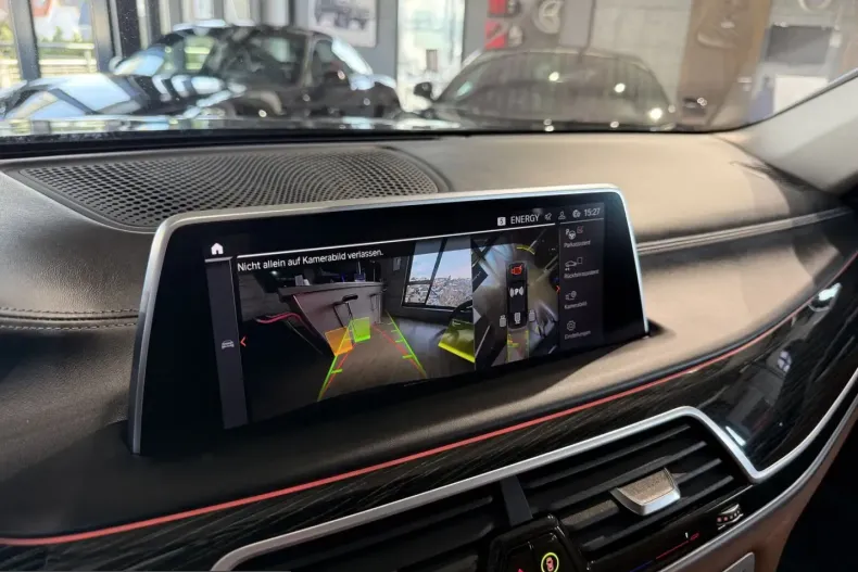 BMW 750 (Seria 7) din 2021 cu 95.595 km - oferta BMW206814 - foto 24