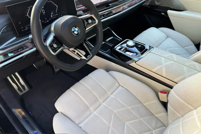 BMW 740 (Seria 7) din 2023 cu 99.648 km - oferta BMW206820 - foto 10