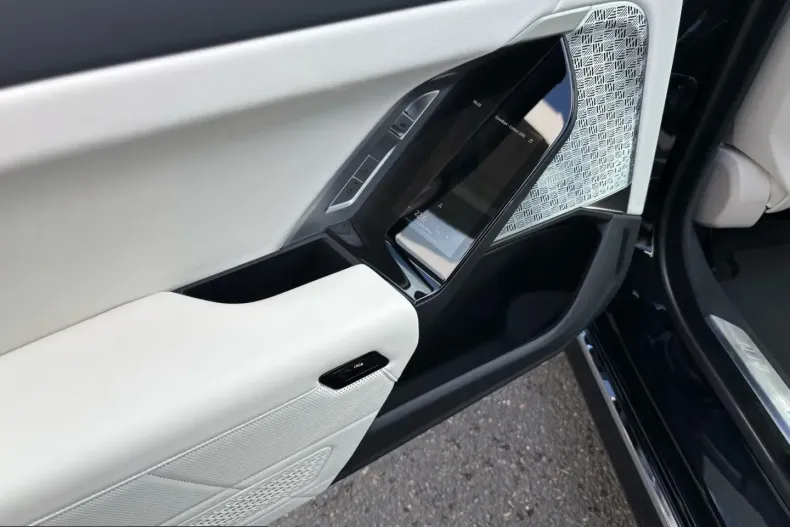 BMW 740 (Seria 7) din 2023 cu 99.648 km - oferta BMW206820 - foto 17