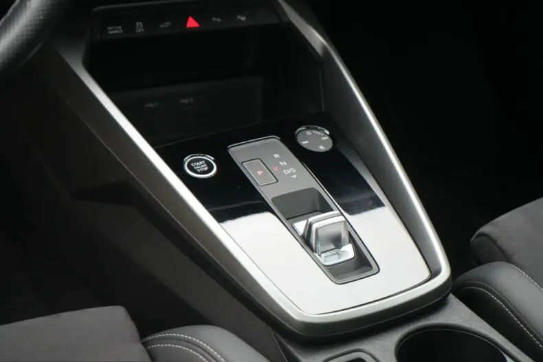 Audi A3 din 2022 cu 26.585 km - oferta AUD206822 - foto 8