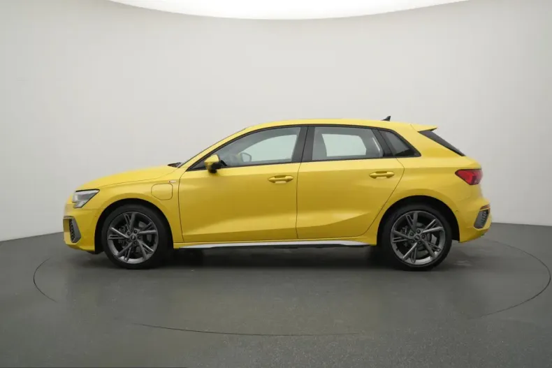 Audi A3 din 2022 cu 26.585 km - oferta AUD206822 - foto 14