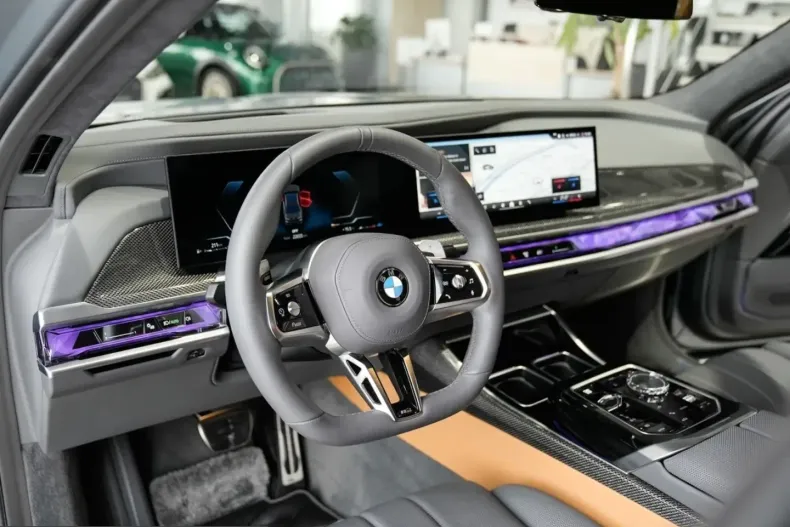 BMW 740 (Seria 7) din 2025 cu 22.655 km - oferta BMW206827 - foto 2