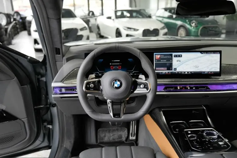 BMW 740 (Seria 7) din 2025 cu 22.655 km - oferta BMW206827 - foto 21