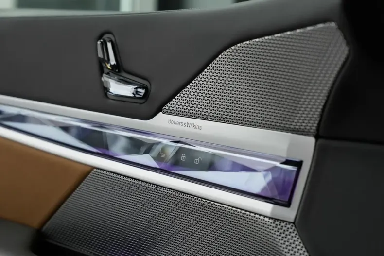 BMW 740 (Seria 7) din 2025 cu 22.655 km - oferta BMW206827 - foto 30