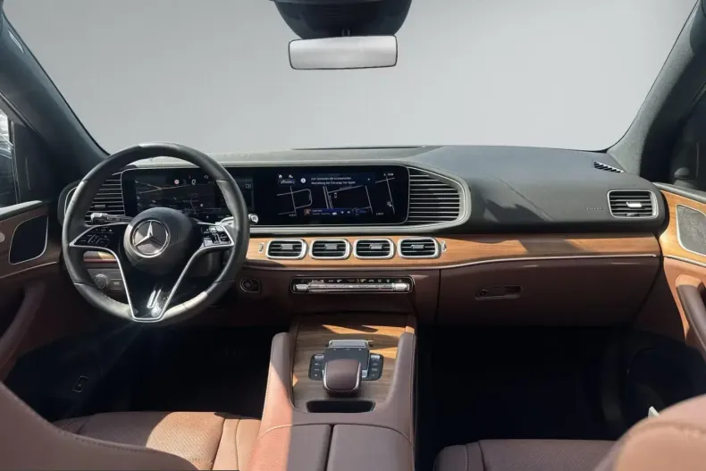 Mercedes-Benz GLE 300 (Clasa GLE) din 2024 cu 9.000 km - oferta MER206828 - foto 13