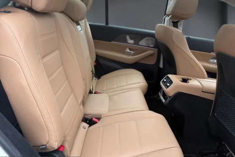 Mercedes-Benz GLE 450 (Clasa GLE) din 2024 cu 35.786 km - oferta MER206832 - foto 14