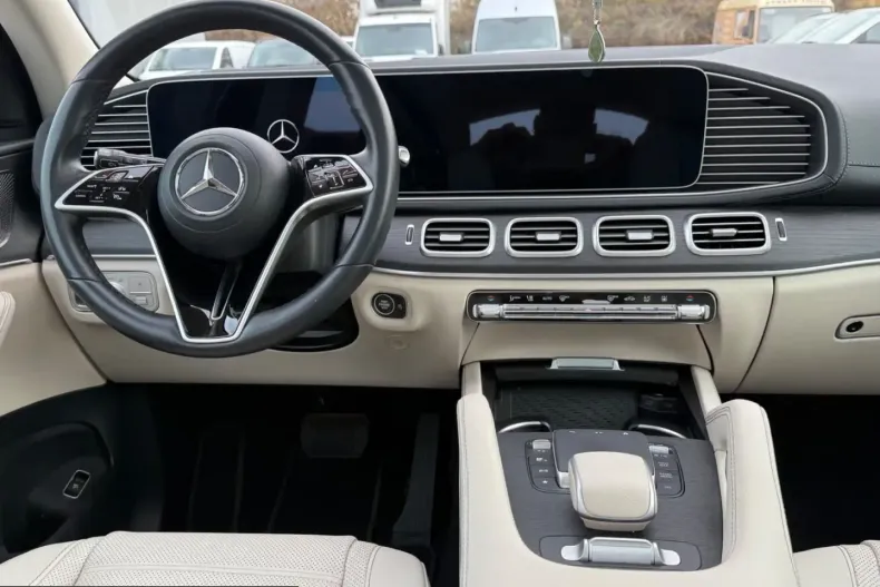 Mercedes-Benz GLS 450 (Clasa GLS) din 2023 cu 22.300 km - oferta MER206835 - foto 8