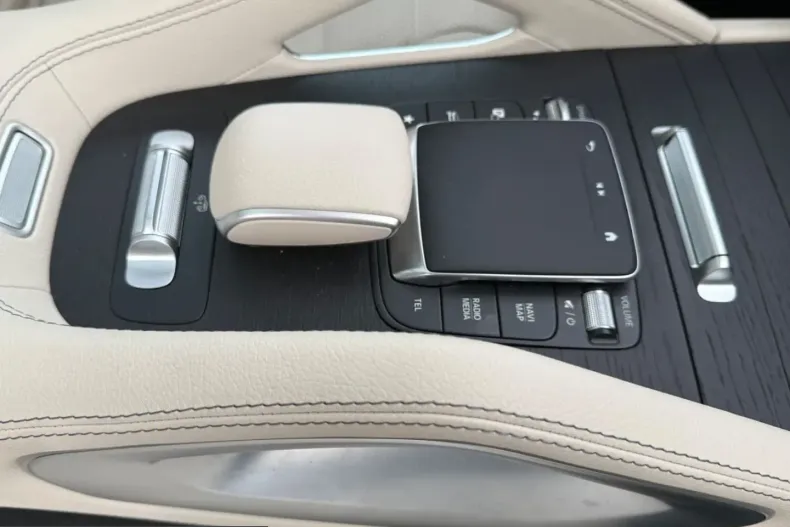 Mercedes-Benz GLS 450 (Clasa GLS) din 2023 cu 22.300 km - oferta MER206835 - foto 35