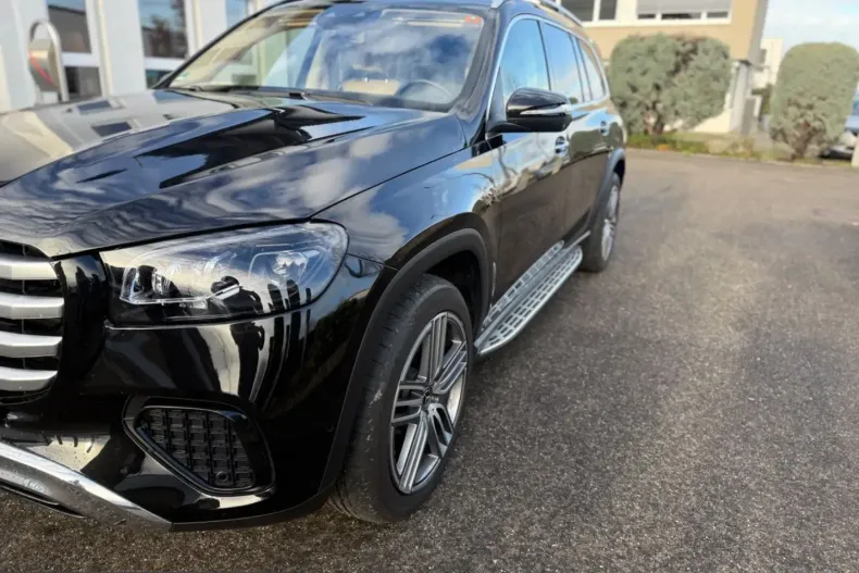 Mercedes-Benz GLS 450 (Clasa GLS) din 2023 cu 22.300 km - oferta MER206835 - foto 39