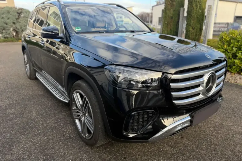 Mercedes-Benz GLS 450 (Clasa GLS) din 2023 cu 22.300 km - oferta MER206835 - foto 48