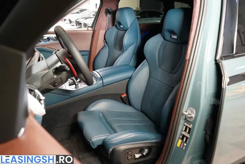 BMW XM (Seria X) din 2023 cu 33.469 km - oferta BMW206838 - foto 13