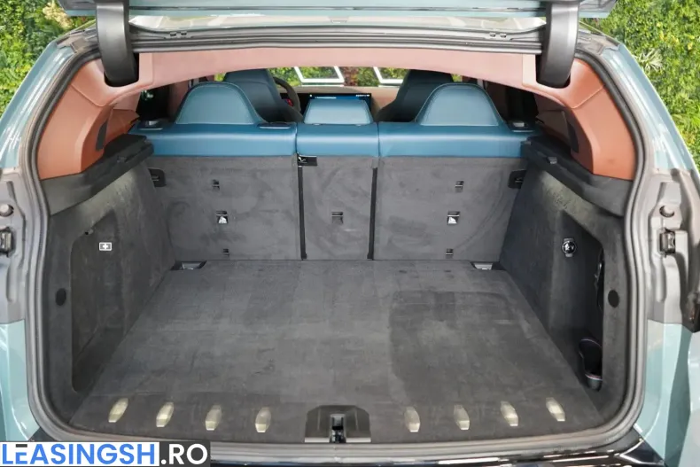 BMW XM (Seria X) din 2023 cu 33.469 km - oferta BMW206838 - foto 17