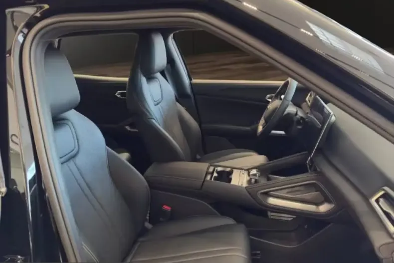 BYD ATTO 2 din 2025 cu 1.990 km - oferta BYD206844 - foto 12