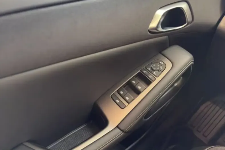 BYD ATTO 2 din 2025 cu 1.990 km - oferta BYD206844 - foto 15