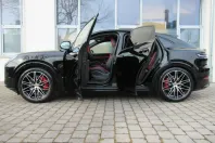 Porsche Cayenne din 2025 cu 8.000 km - oferta POR206847 - foto 1