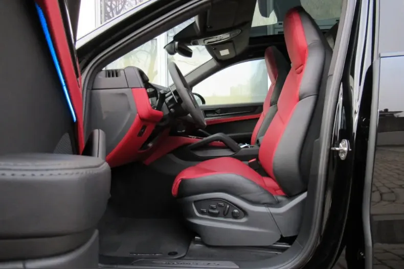 Porsche Cayenne din 2025 cu 8.000 km - oferta POR206847 - foto 9