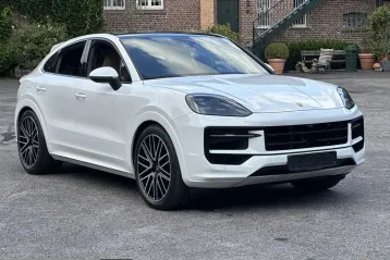 Porsche Cayenne din 2024 - oferta POR206848