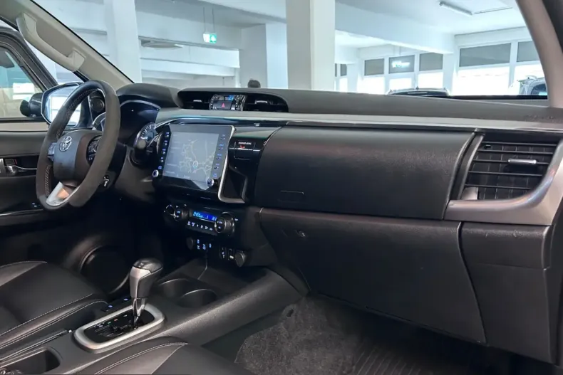 Toyota Hilux din 2023 cu 71.291 km - oferta TOY206850 - foto 7