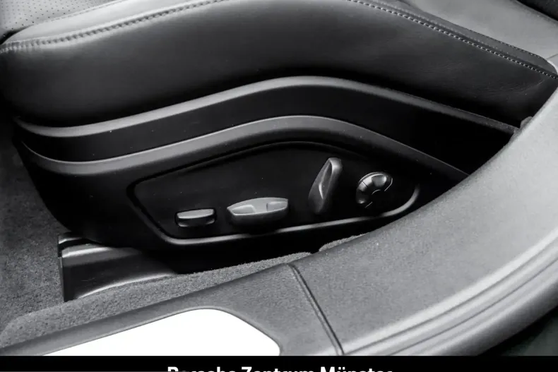 Porsche Panamera din 2024 cu 16.670 km - oferta POR206851 - foto 12