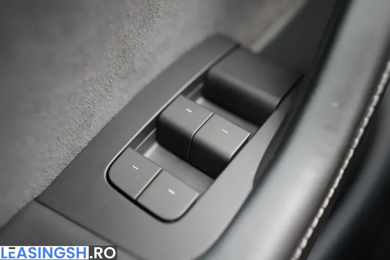 Tesla Model Y din 2024 cu 73.069 km - oferta TES206858 - foto 26