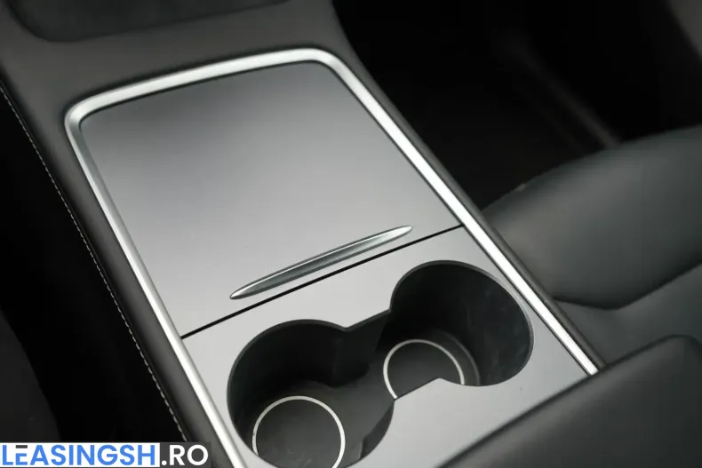 Tesla Model Y din 2024 cu 73.069 km - oferta TES206858 - foto 27