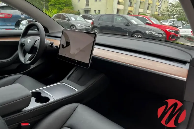 Tesla Model 3 din 2022 cu 4.151 km - oferta TES206859 - foto 16