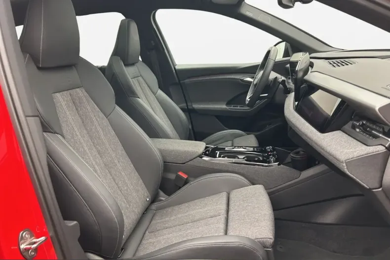 Audi Q6 e-tron din 2025 cu 13.000 km - oferta AUD206860 - foto 4