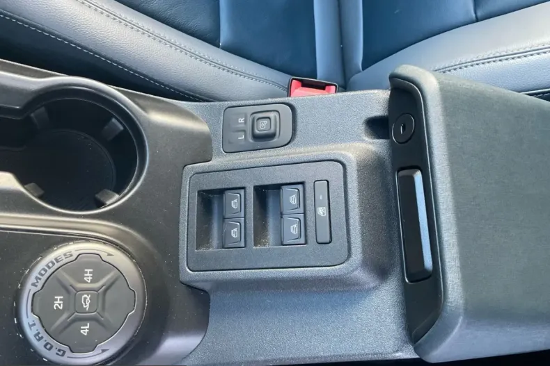 Ford Bronco din 2024 cu 11.970 km - oferta FOR206863 - foto 10