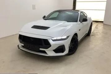 Ford Mustang din 2024 - oferta FOR206870