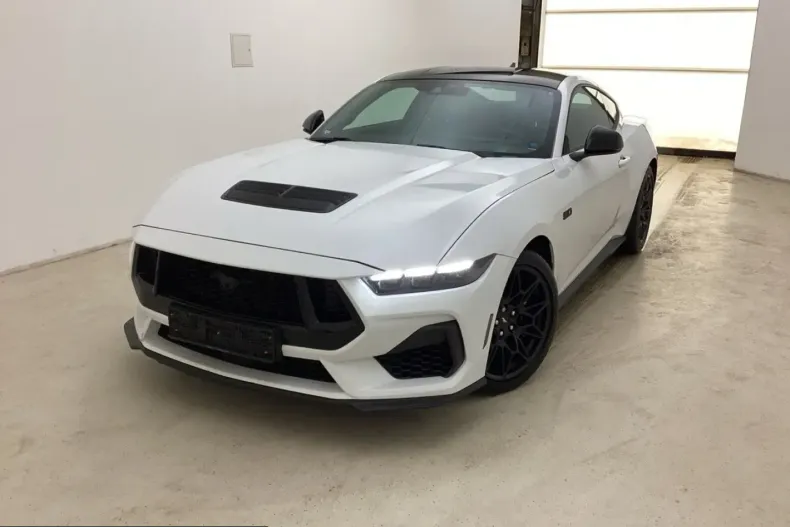 Ford Mustang din 2024 cu 15.500 km - oferta FOR206870 - foto 1