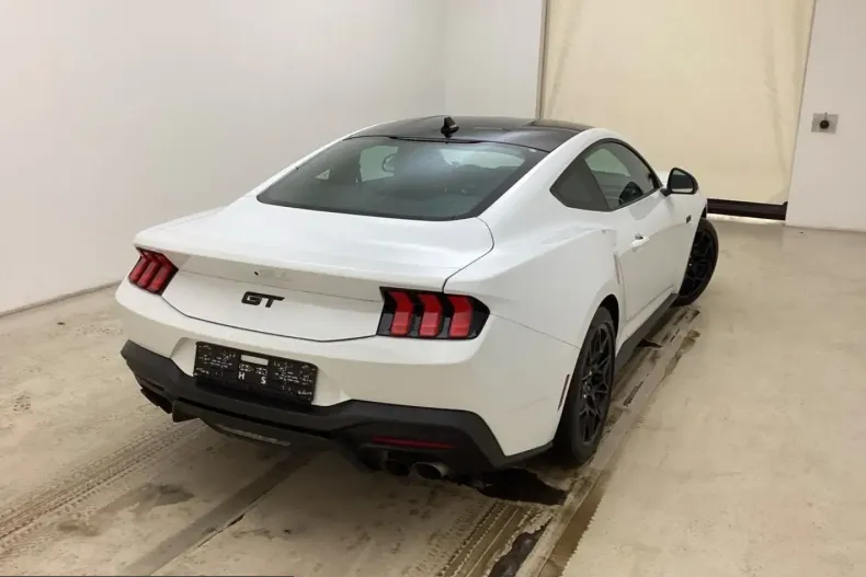 Ford Mustang din 2024 cu 15.500 km - oferta FOR206870 - foto 2