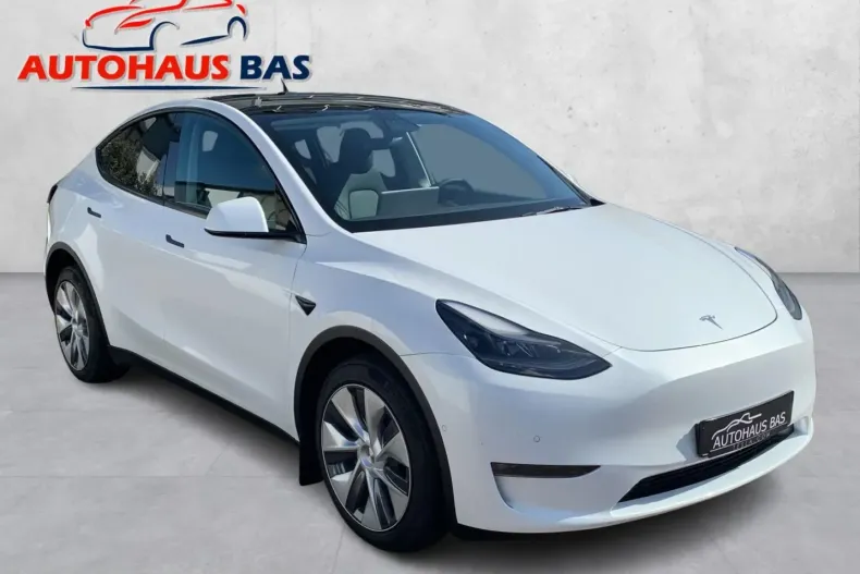 Tesla Model Y din 2022 cu 76.027 km - oferta TES206872 - foto 1