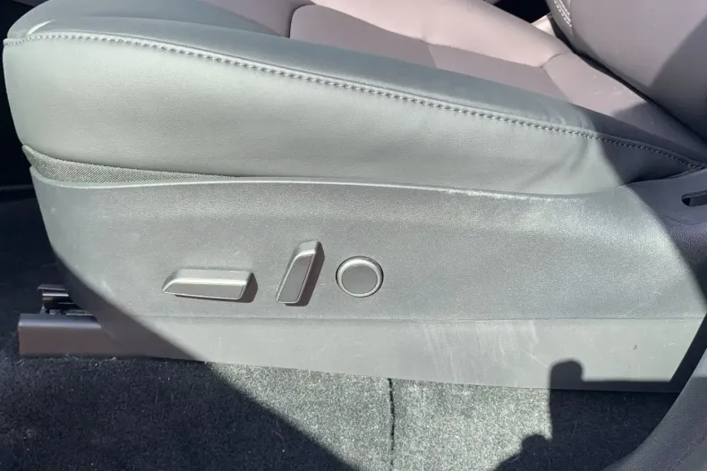 Tesla Model Y din 2022 cu 76.027 km - oferta TES206872 - foto 14