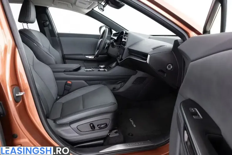 Lexus RZ din 2024 cu 9.214 km - oferta LEX206873 - foto 9