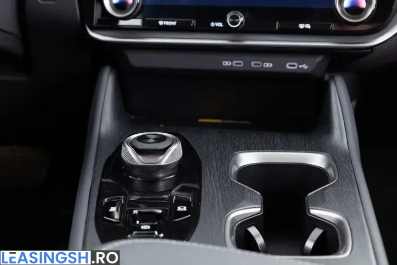 Lexus RZ din 2024 cu 9.214 km - oferta LEX206873 - foto 38